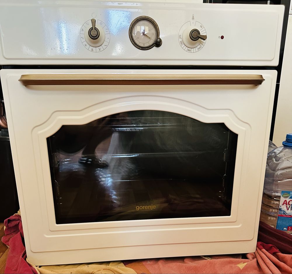 Духовой шкаф Встраиваемая духовка GORENJE BOS67372CLI