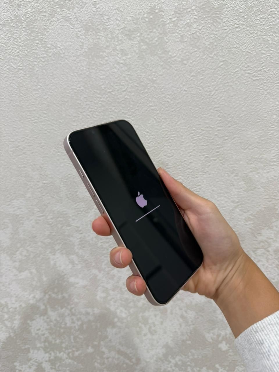 iPhone 13 , батарея 80%