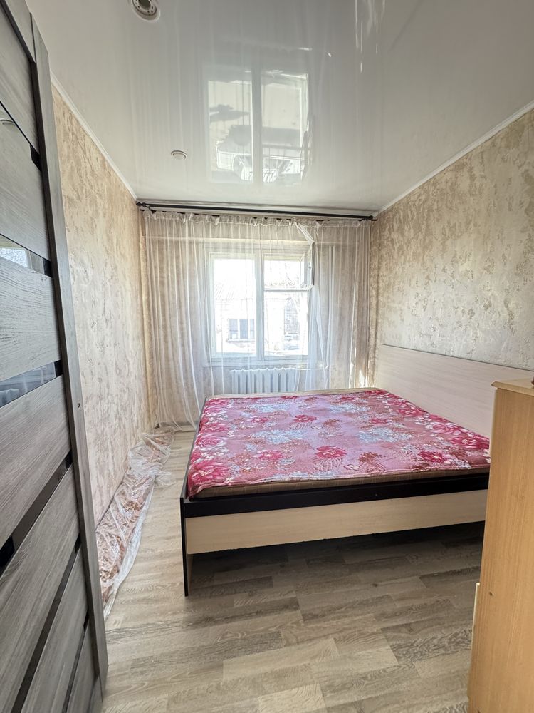 Продам 4 комн.кв,ул.Островского 6.S=60кв.м.Этаж 2/5