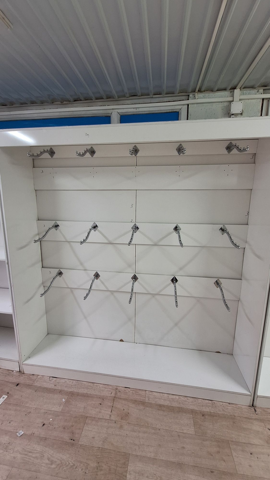 Продается полки для детской одежды