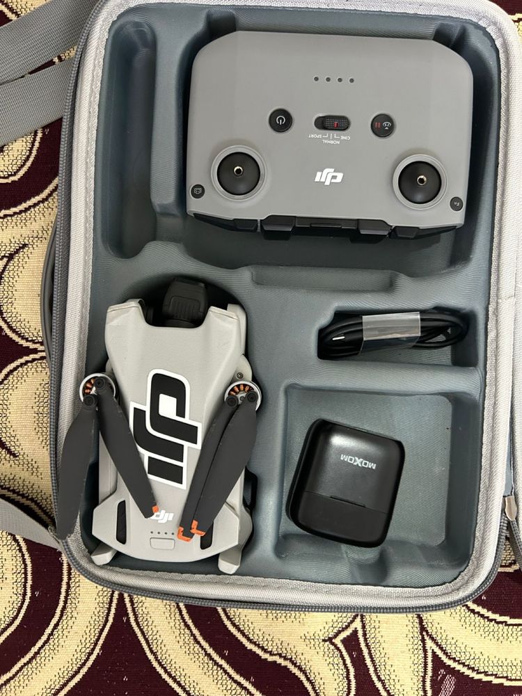 Дрон DJI Полный комплект