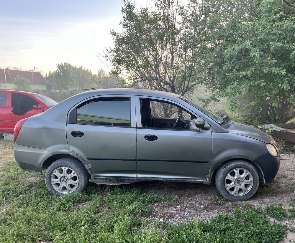 Срочно продам ДВЕ Chery QQ6 (S21)