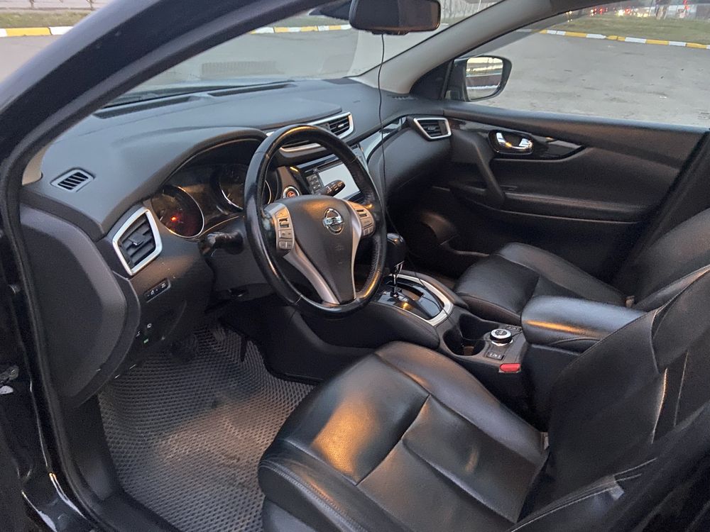 Nissan qashqai продам торг имеется. Обмена нет только продажа…………………..