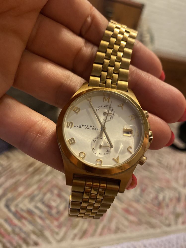 Часы Marc Jacobs