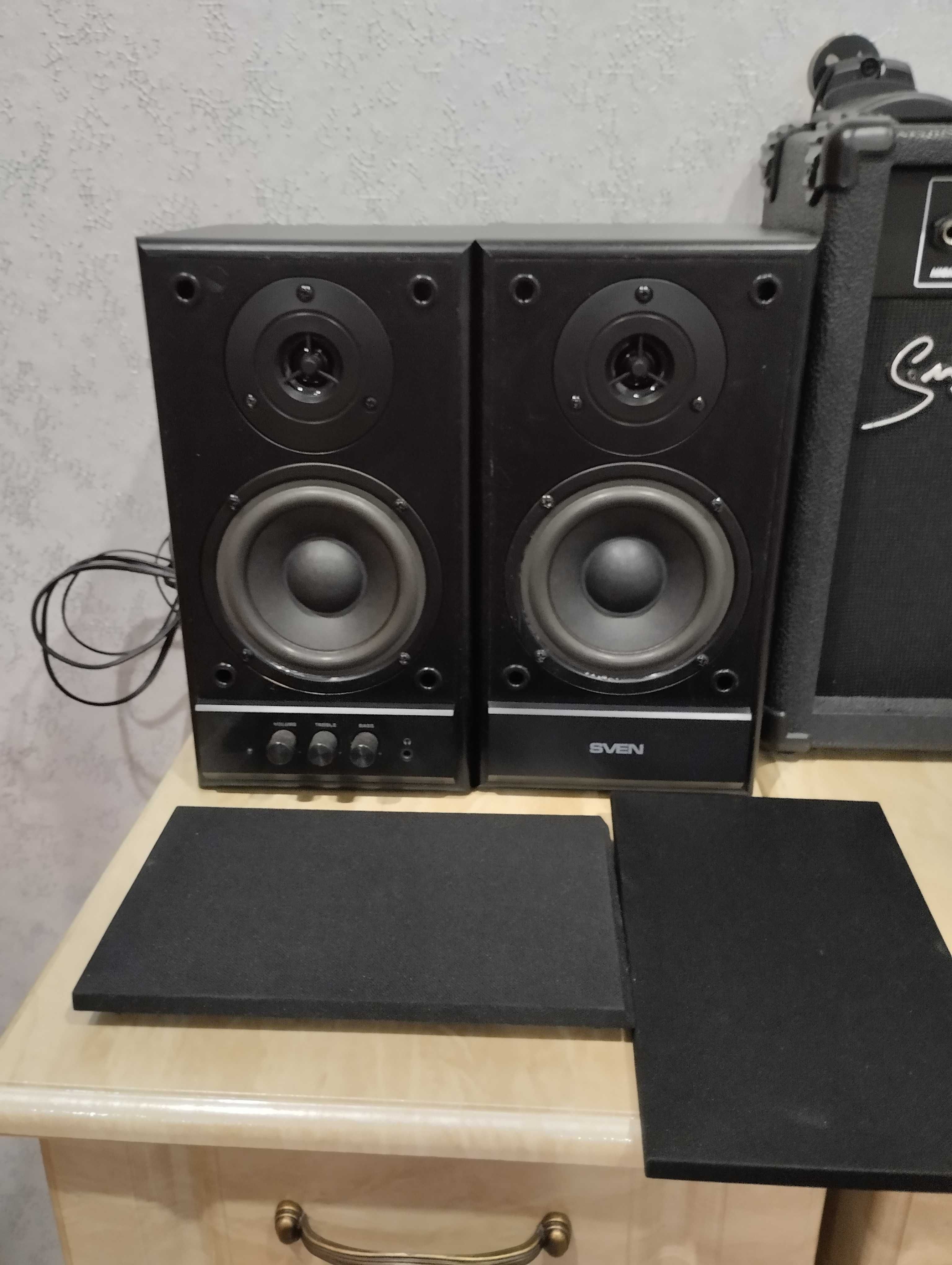 Компьютерные колонки Sven SPS-702