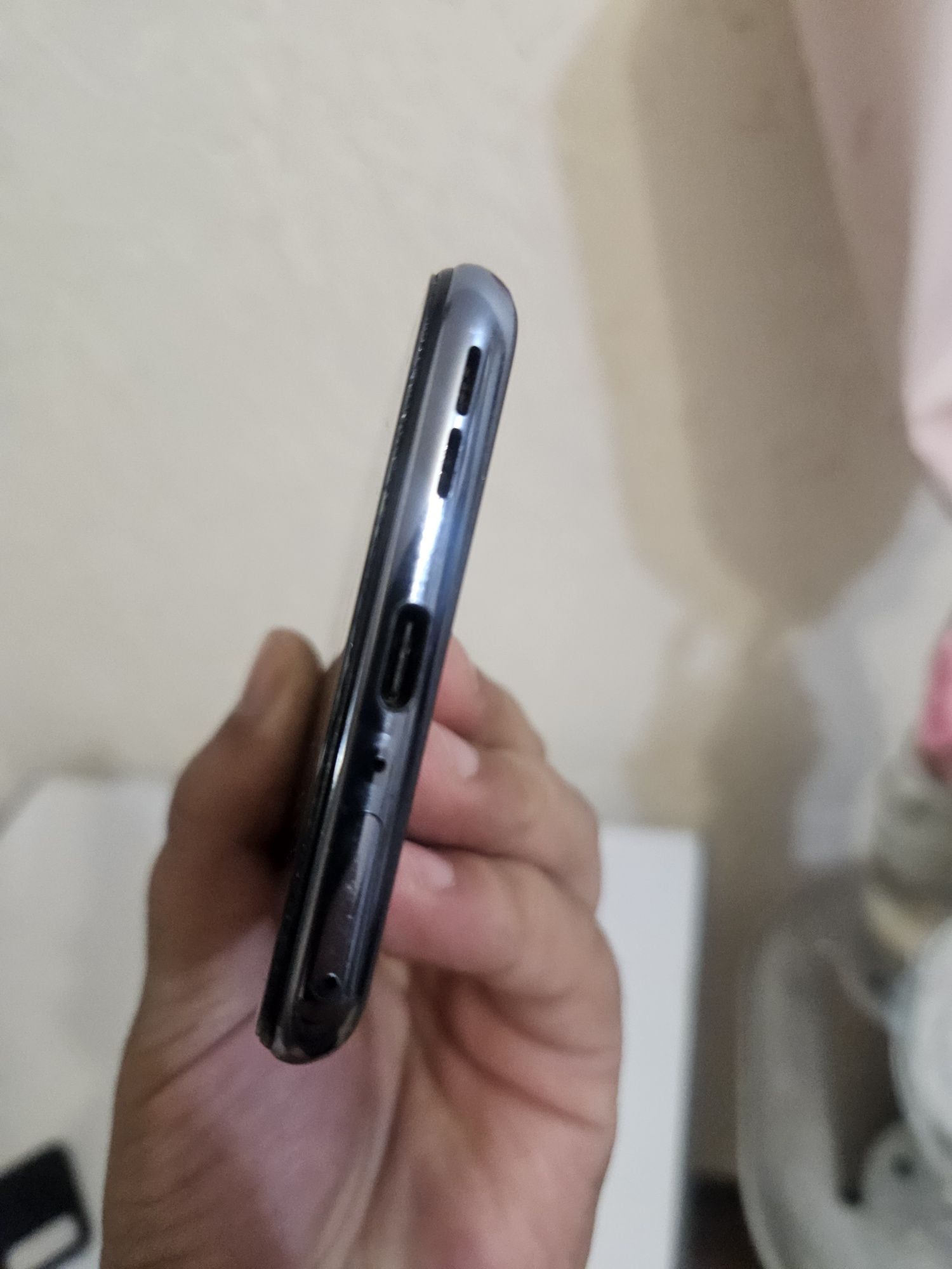 Продается One Plus Nord 2 5g