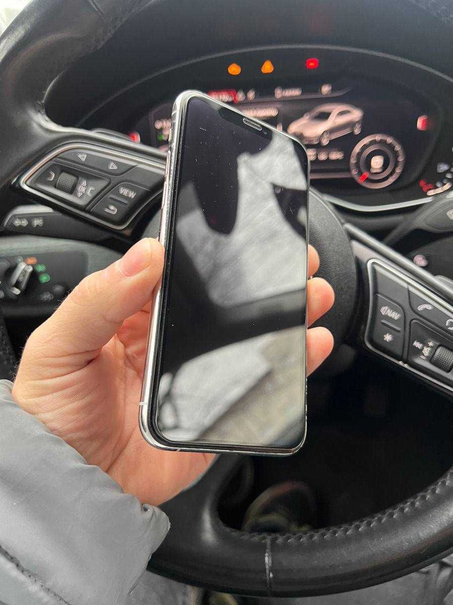 Продаю iPhone 11 Pro 64гб