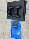 Продаю PS4 slim 1 TB