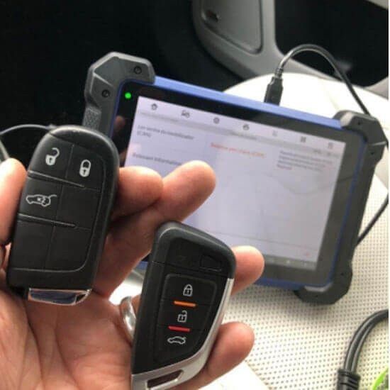 Вскрытие Авто Открыть Машину  Алматы Медвежатник  Служба вскрытия