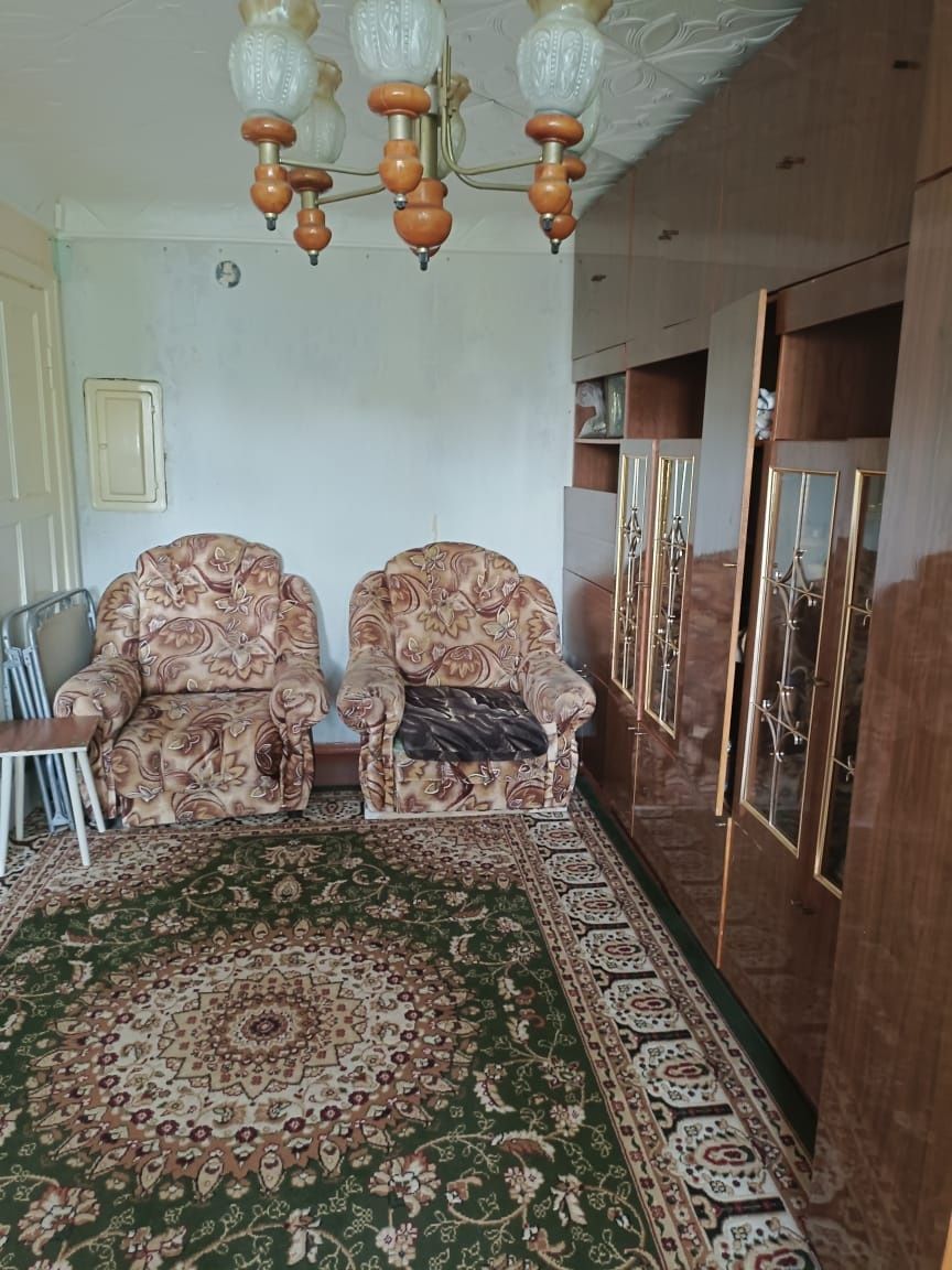 Продам квартиру в Батамше срочно