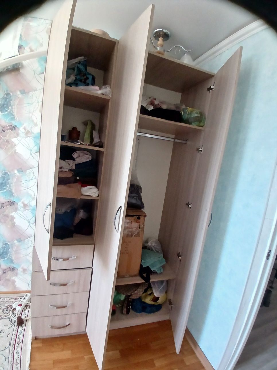Сатылады шкаф кіре беріс ,ұзындығы 120 см