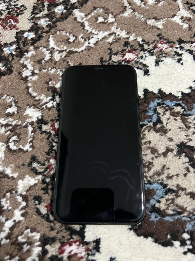 IPHONE XR 64GB  face true tone работают