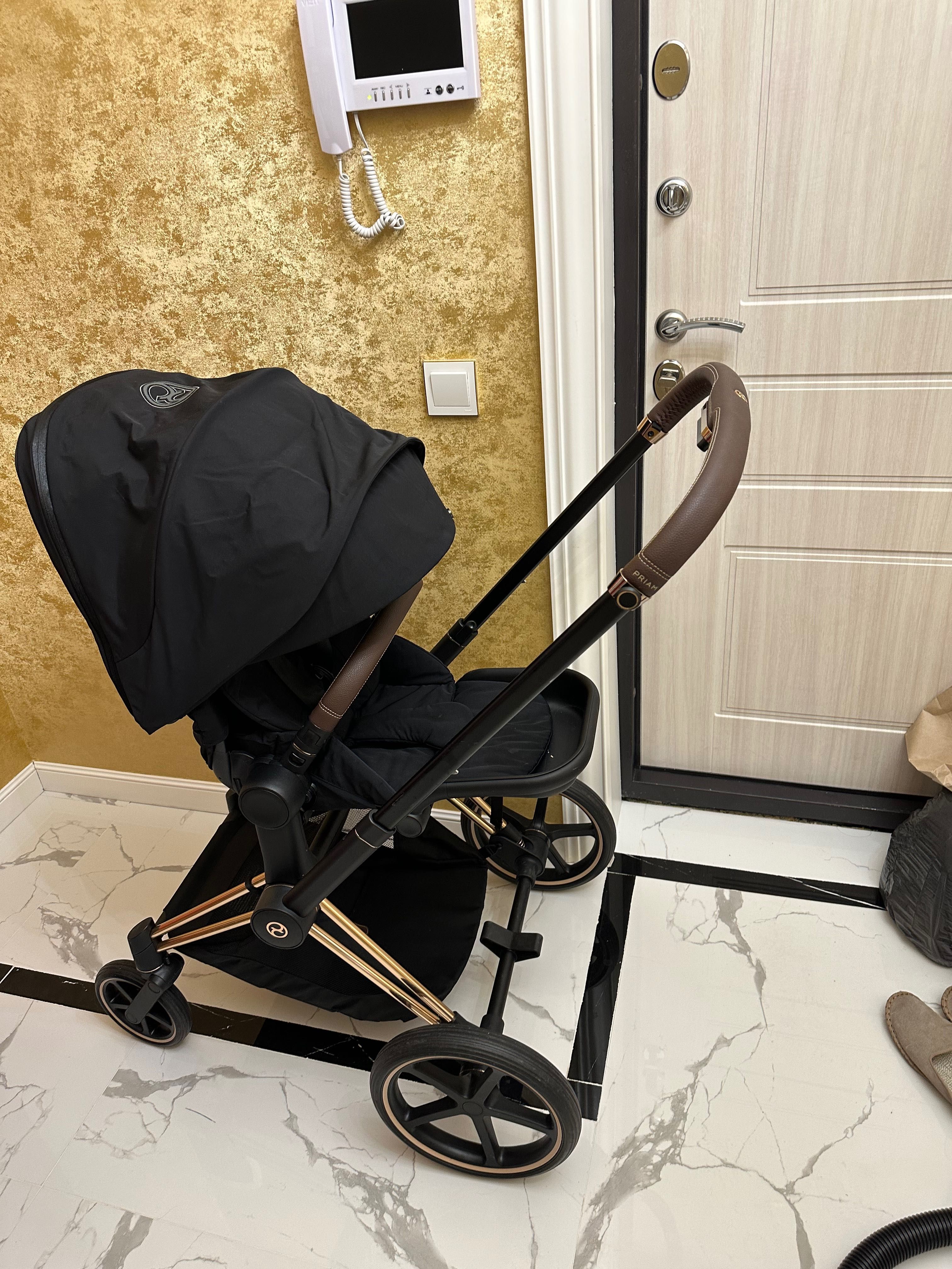 Продам коляску Cybex прогулочная
