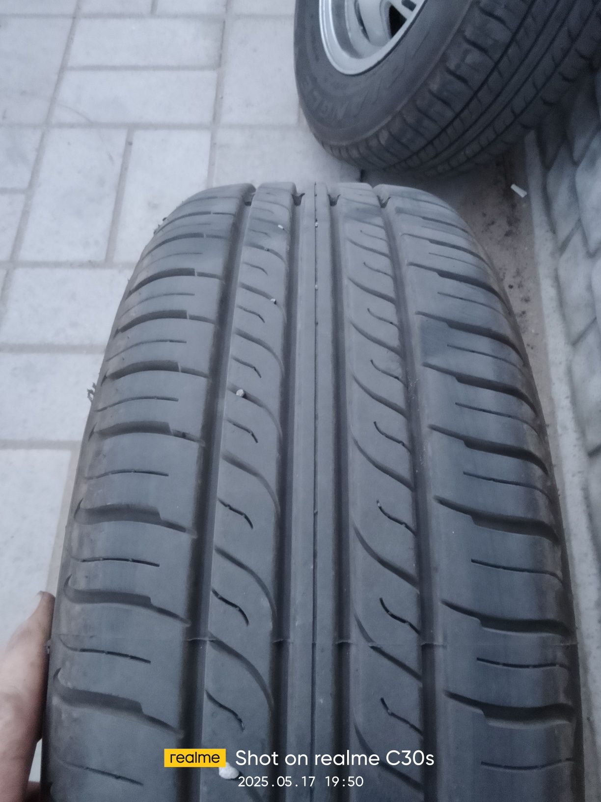 Продам лопату для вскапывания.