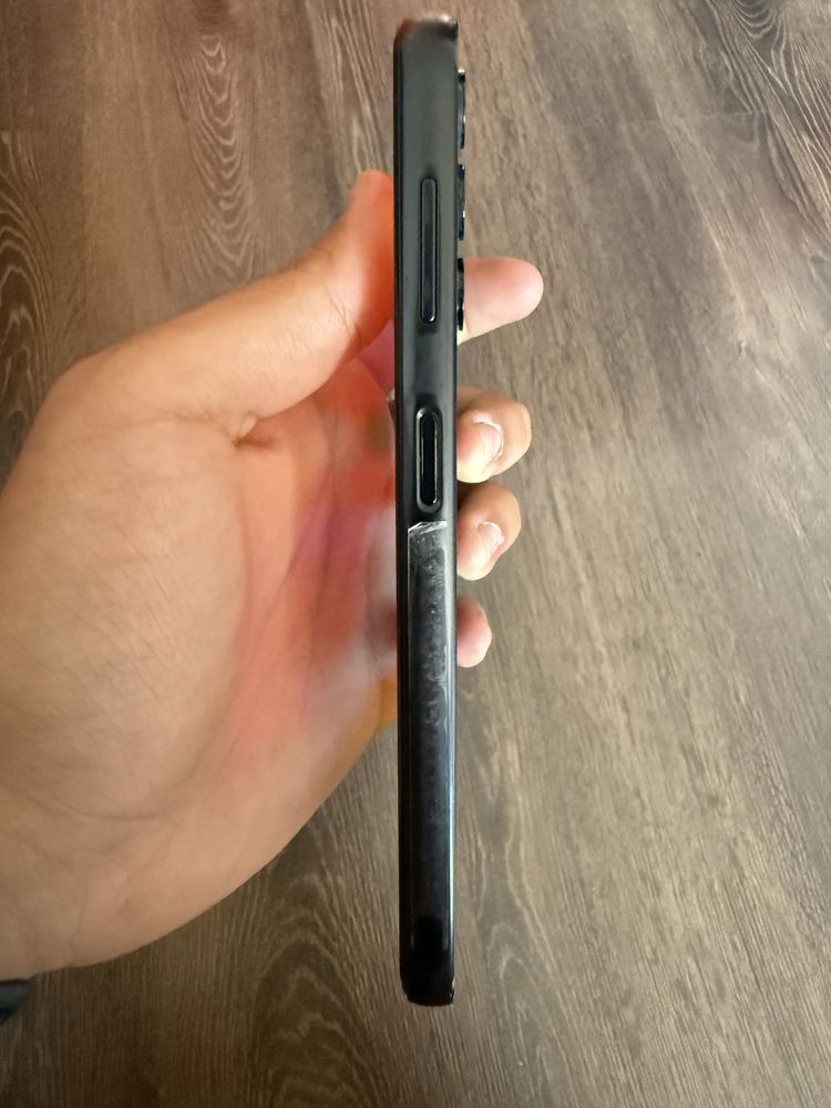 Продам Samsung A14. В хорошем состоянии