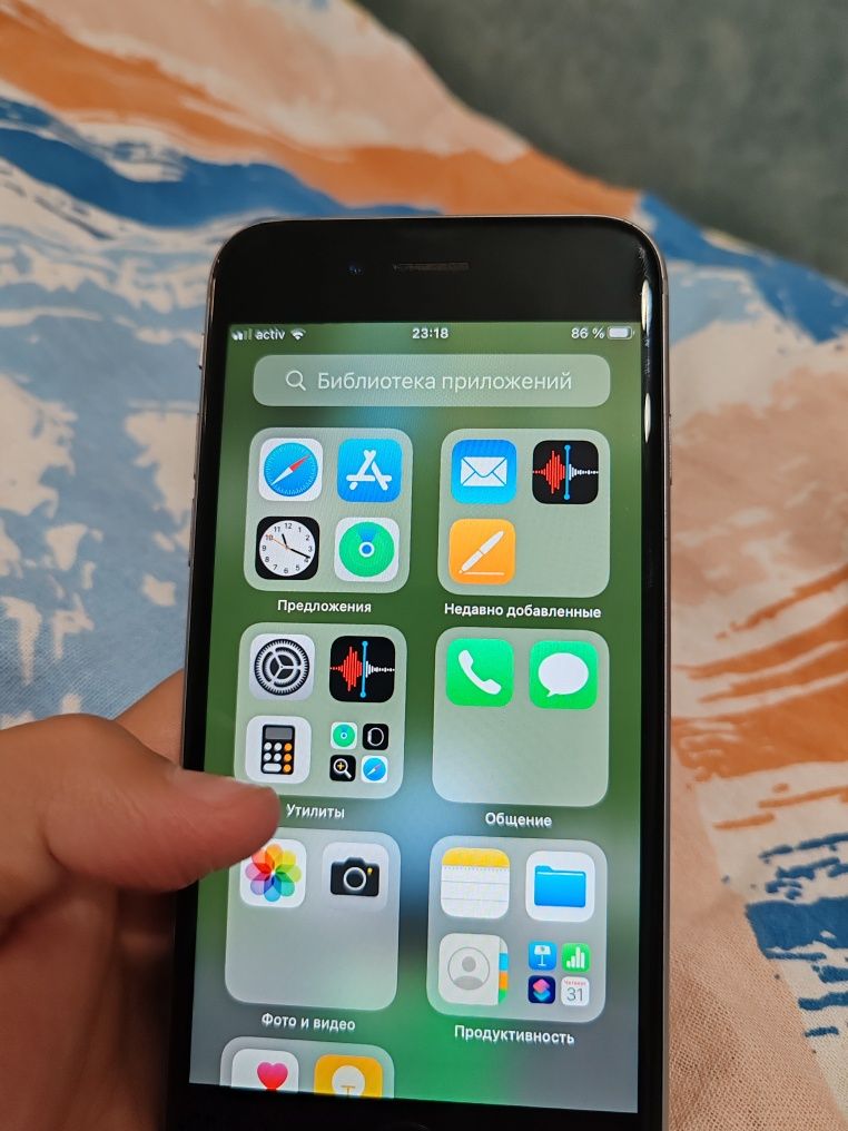 IPhone 6s 2020 года в очены хоршиым состаяний