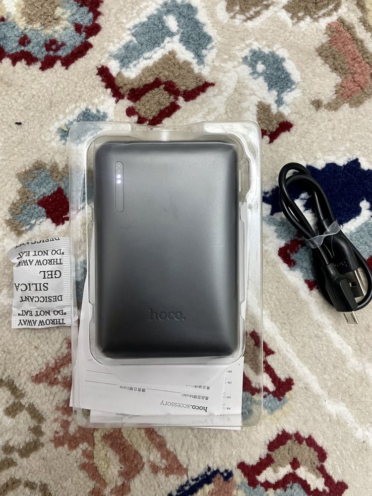Продам power bank oт hoco новая
