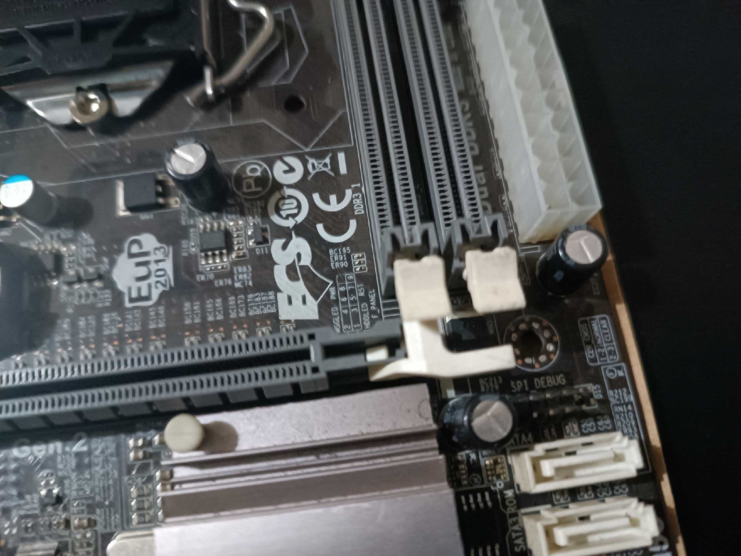 материнская плата  ECS Elitegroup H61H2-M2