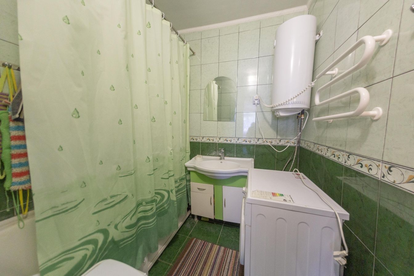 Продам дом или обмен на квартиру 3-4 /х комн.