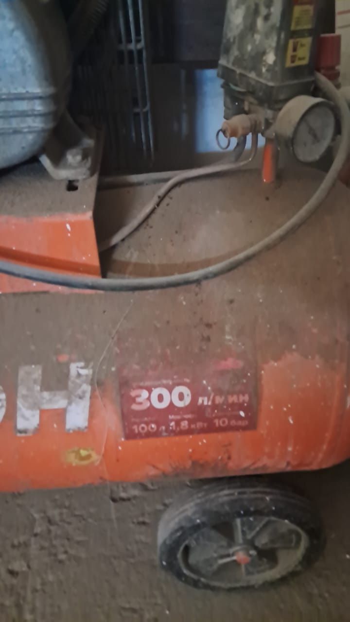 Продам компрессор