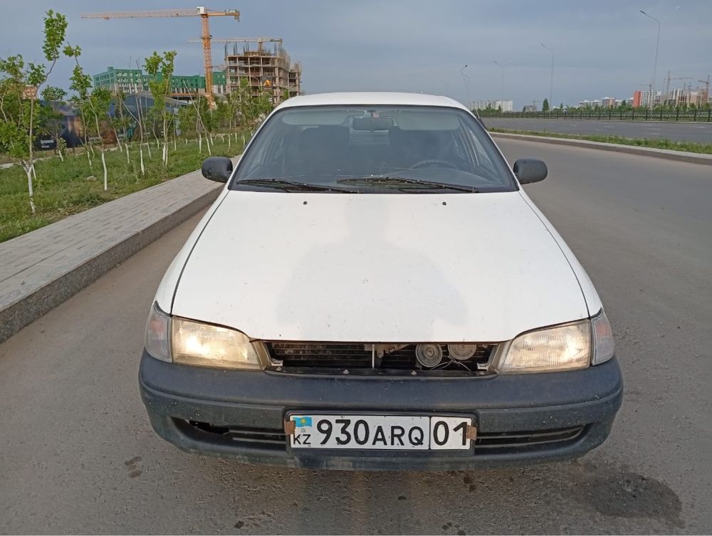 Продам тойоту карина