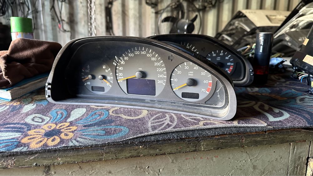 Mercedes авторазбор w210 w211 w212 w202 w140щитки 7247