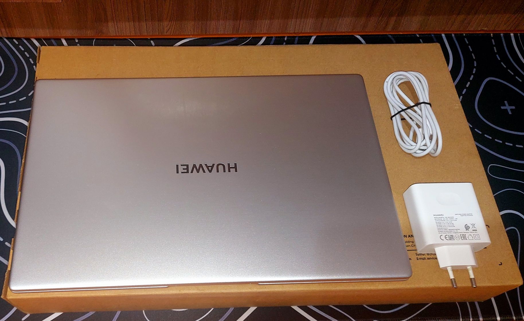 Премиум Huawei Мatebook R5x5 Ssd512/ozu8!!!
