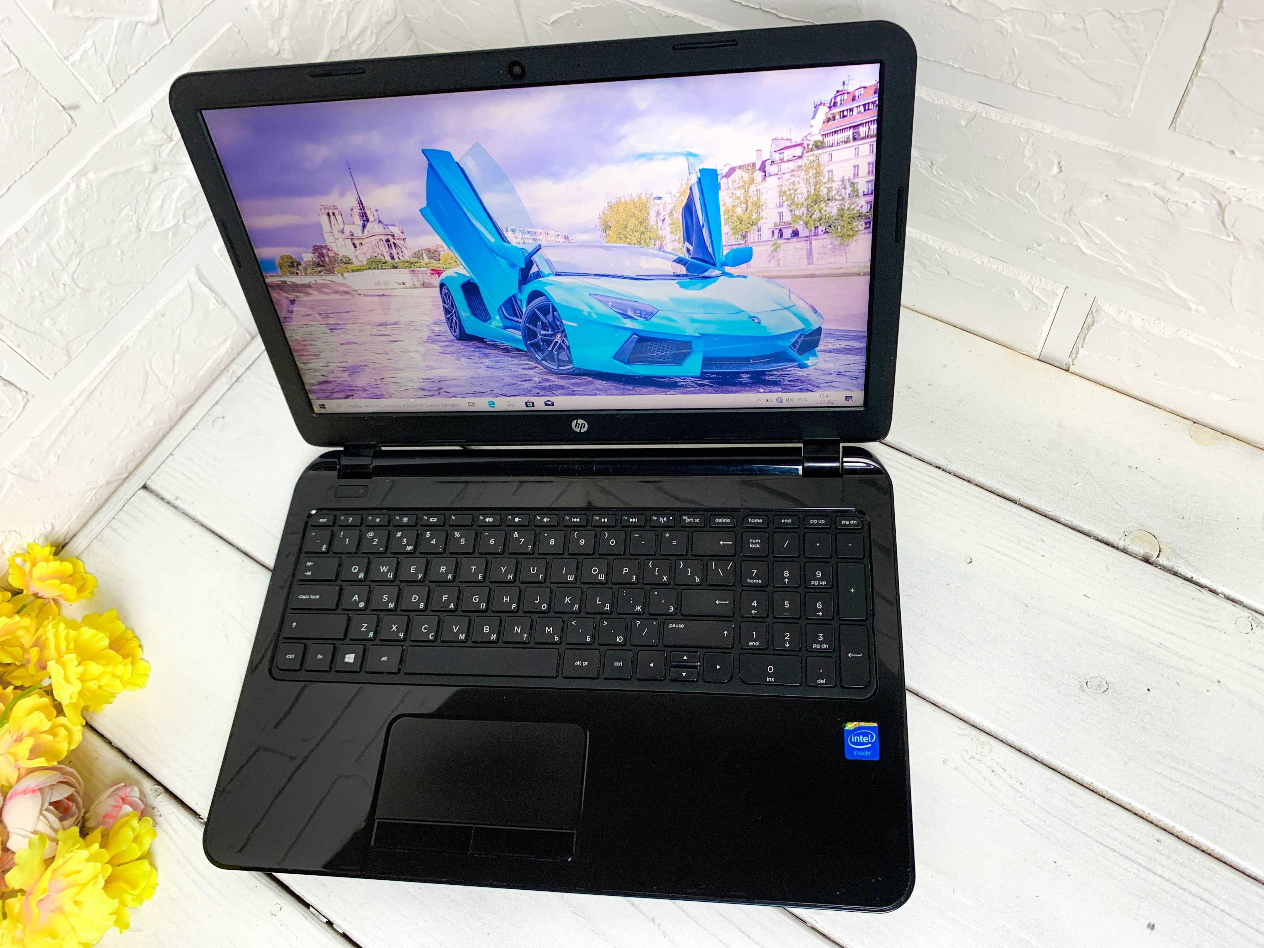 HP Laptop 15|Core i3-6006U|HD Graphics 520|SSD 128 GB/4 ГБ| Red Geek