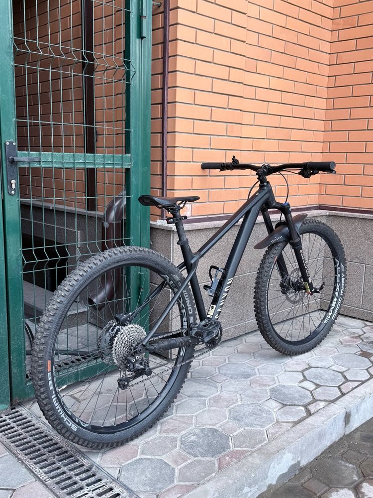 Canyon stoic 2 2023 горный трейловый велосипед (хардтейл)