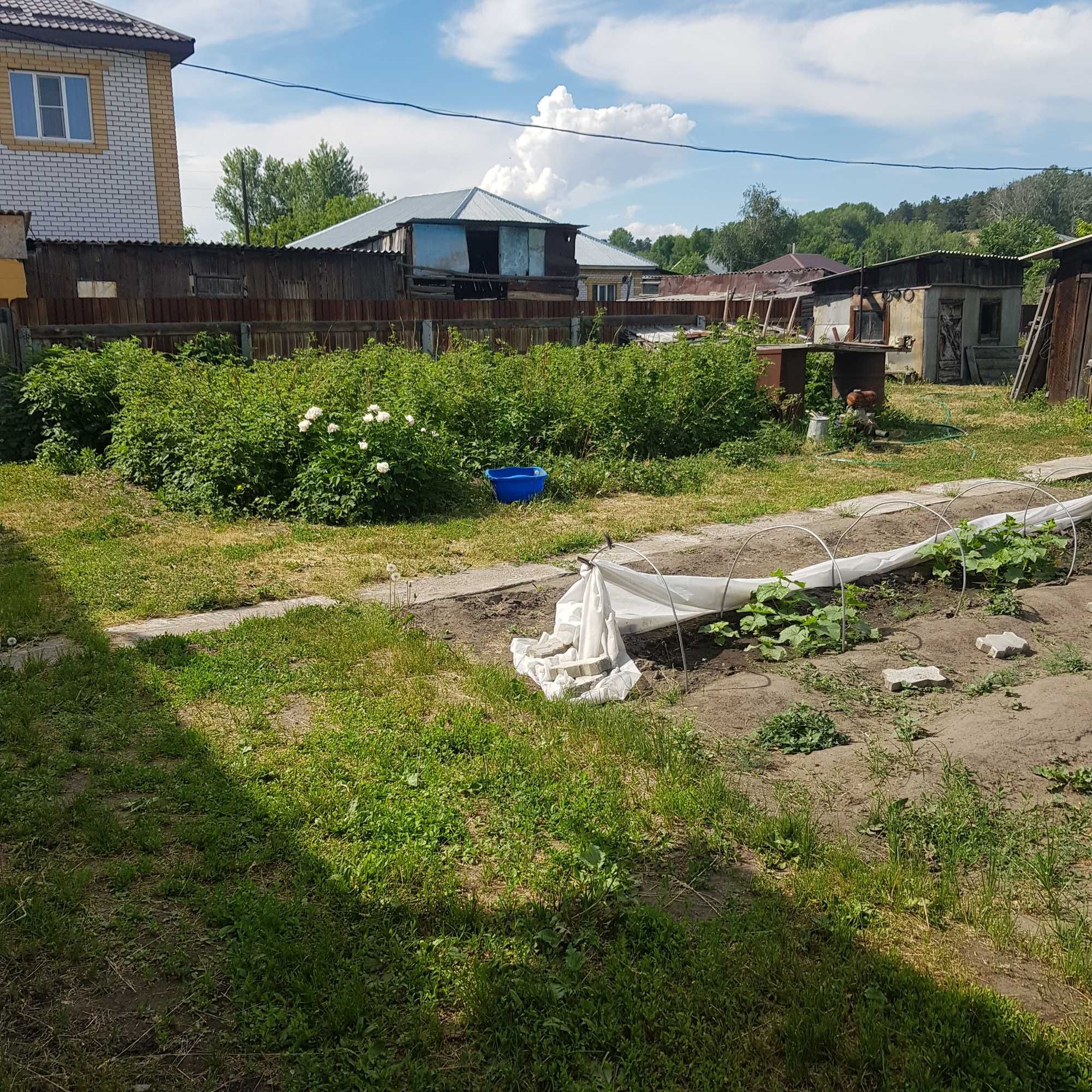 Продам две трети дома
