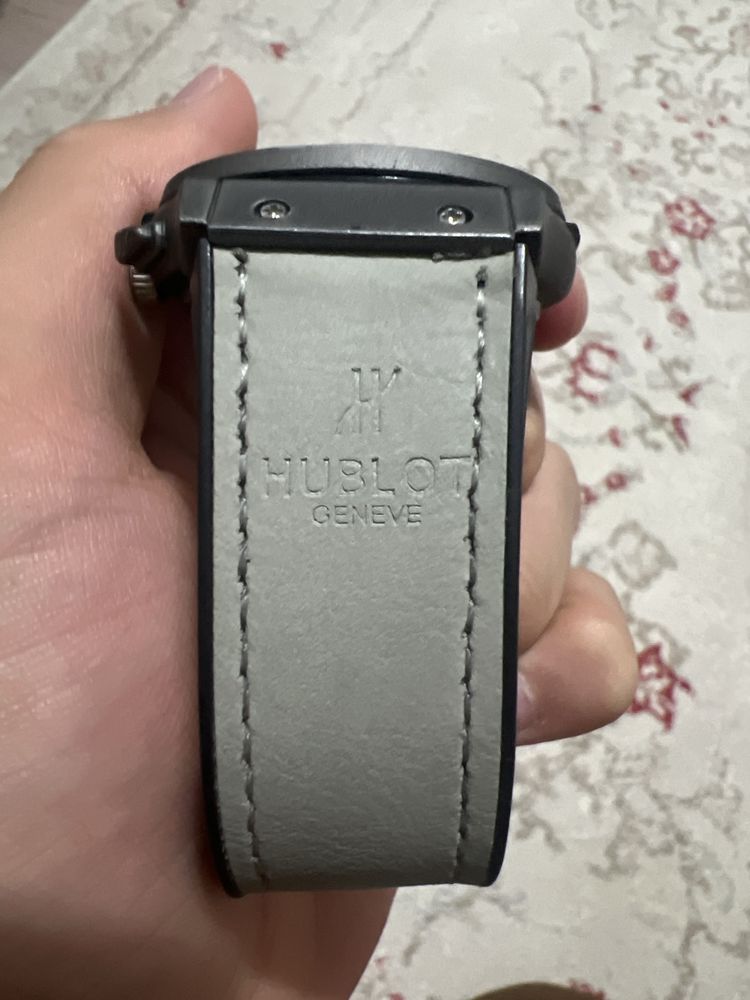Часы мужские Hublot торг есть