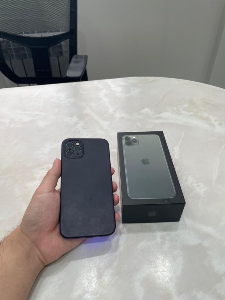 iPhone 11 Pro Max 64GB — зелёный (Midnight Green)