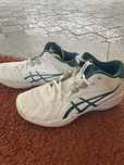 asics gelhoop v13