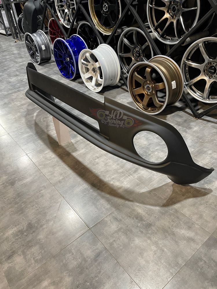 Губа на передний бампер STI Subaru Forester SH