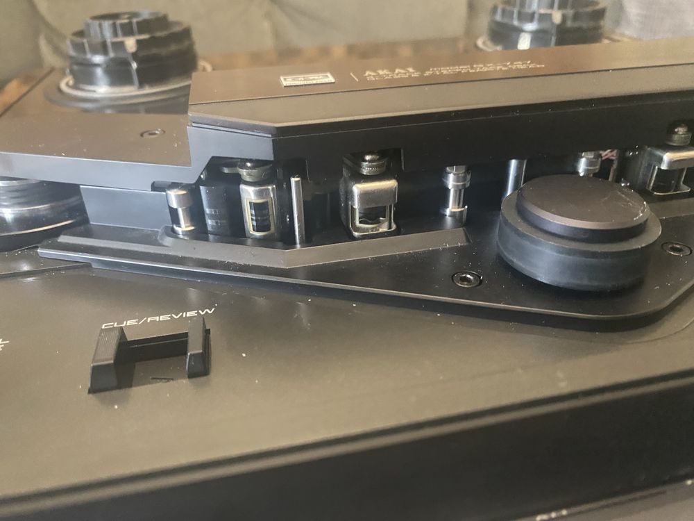 Катушечный магнитофон Akai gx-747
