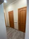 Продам квартиру район парка победы можно под магазин, офис, и.т.д
