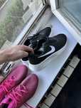 Nike кросовки новые по сути по размеру давят