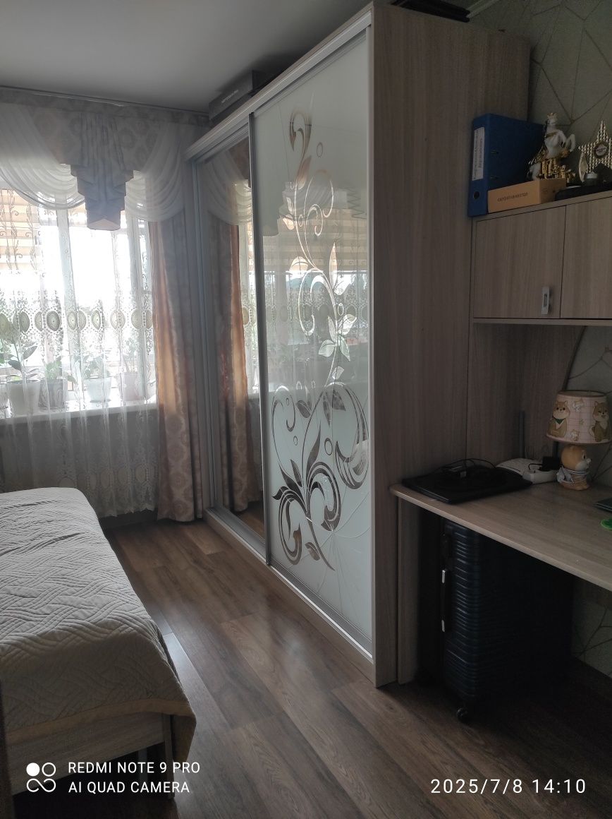 Продам 2 комнатную квартиру
