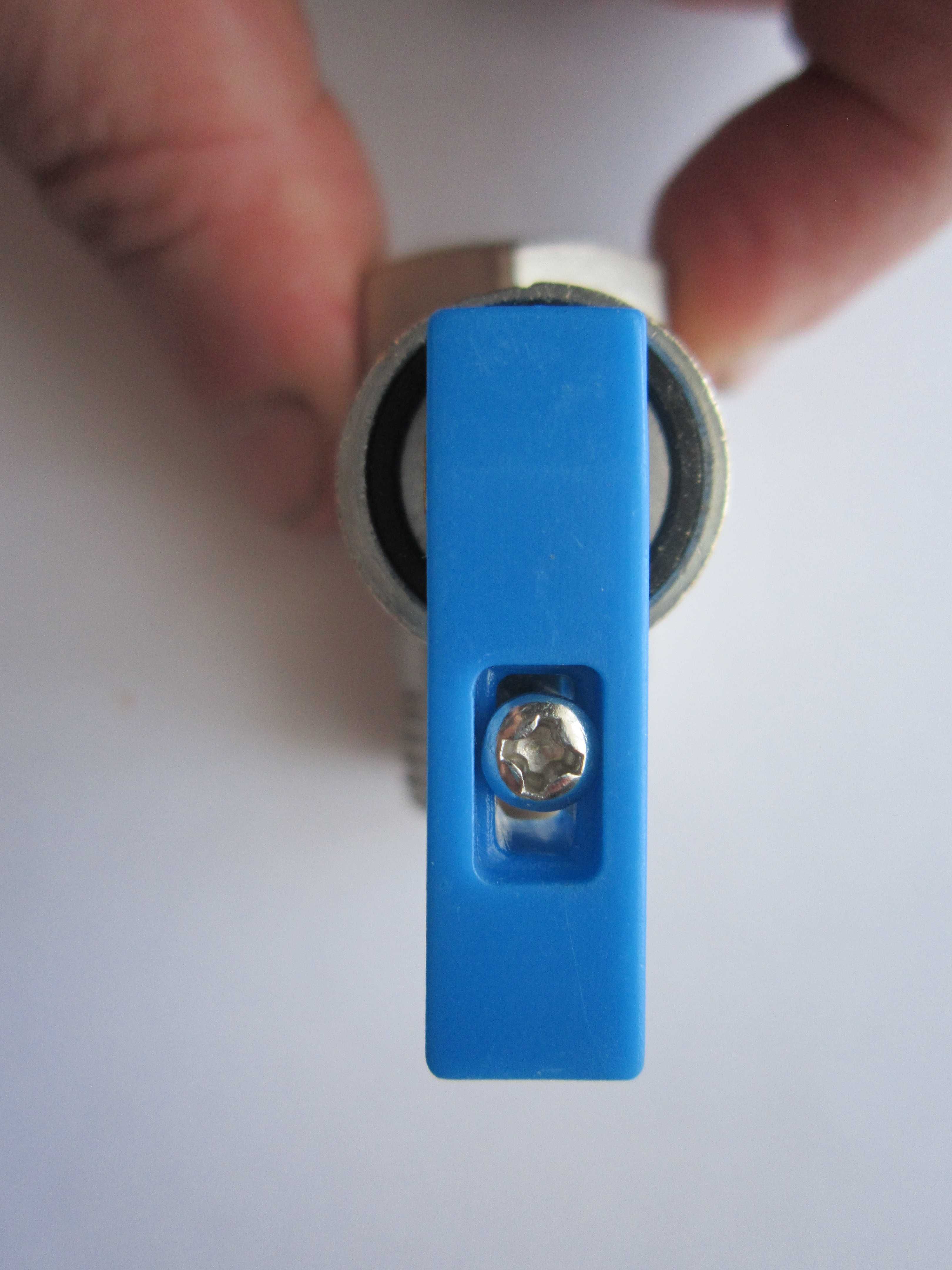Клапан предохранительный  ViEiR для водонагревателя 1/2", 7 bar,