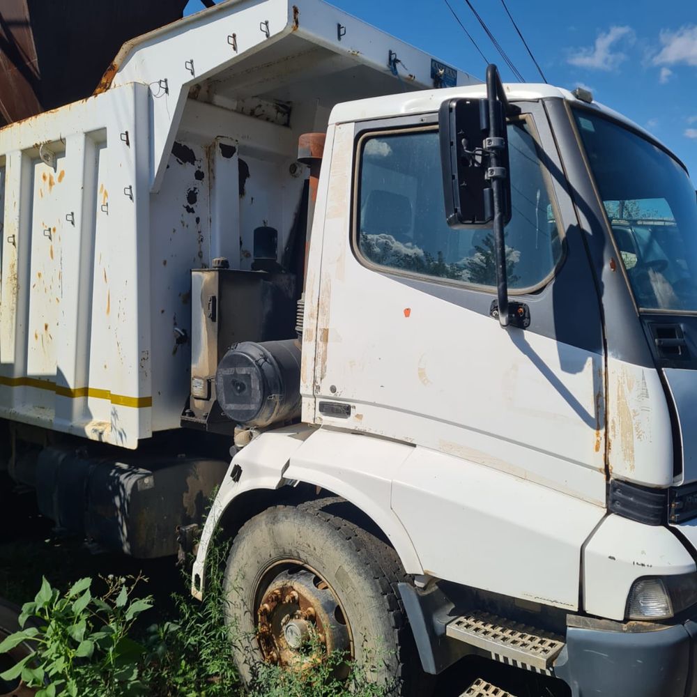 Самосвал BMC pro935