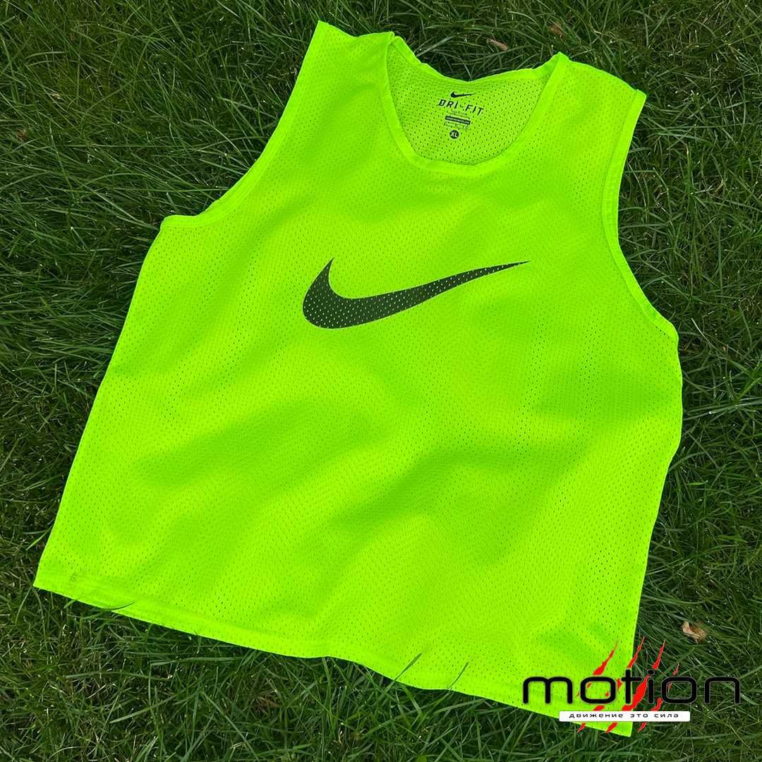 Манишки футбольные Nike Training, L-XL
