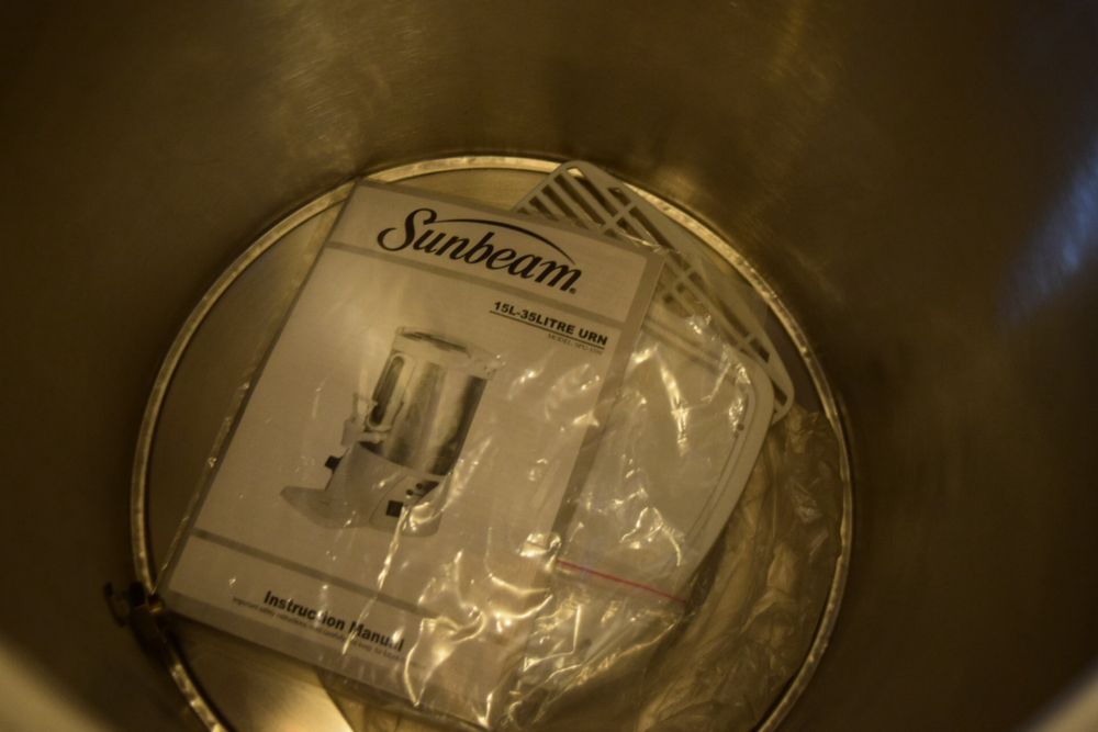 Новый! Термопот бойлер Электро Кипятильник Sunbeam SPU35w 35 литров