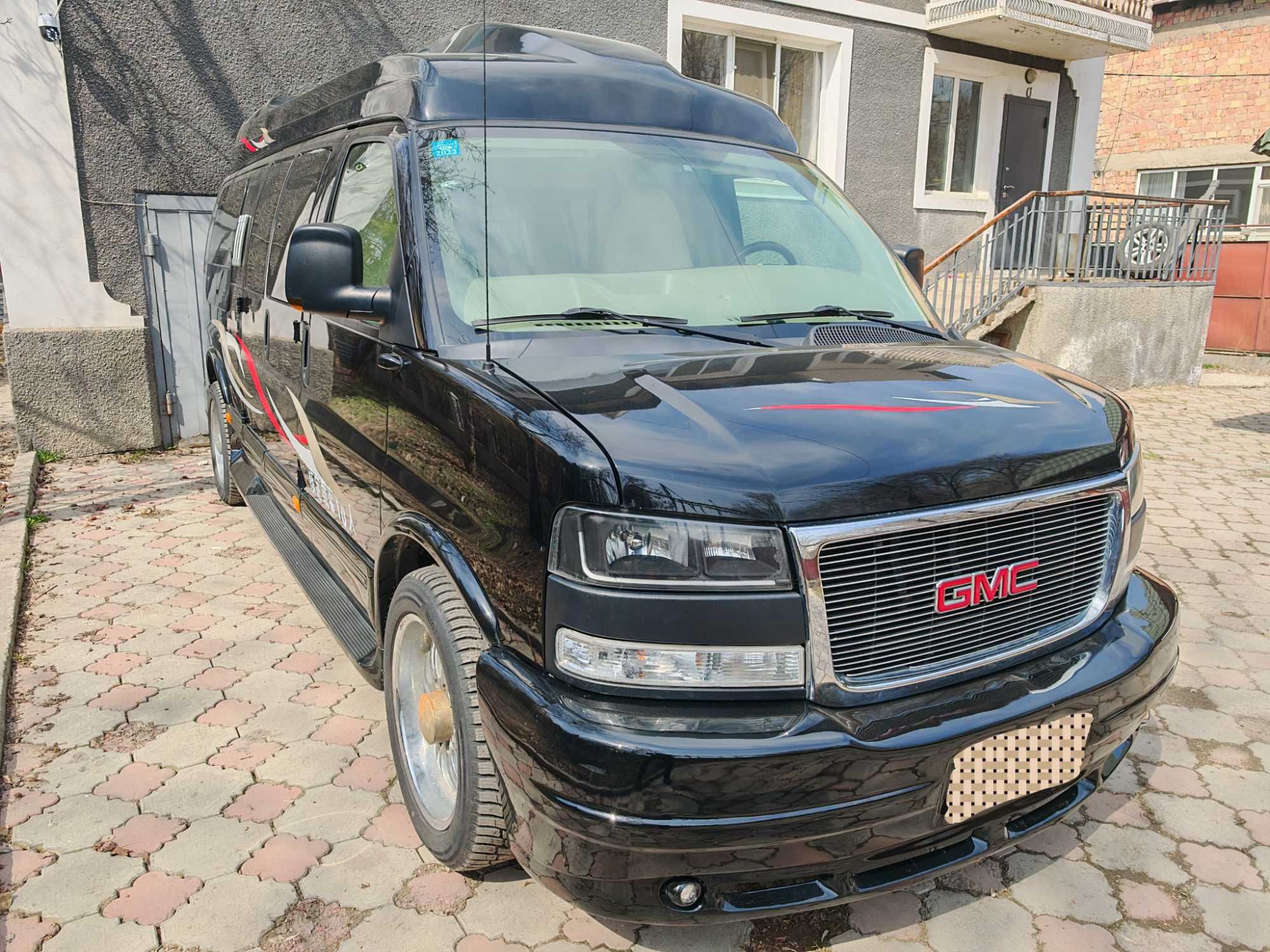 GMC  savana Коммерциялық автокөлік