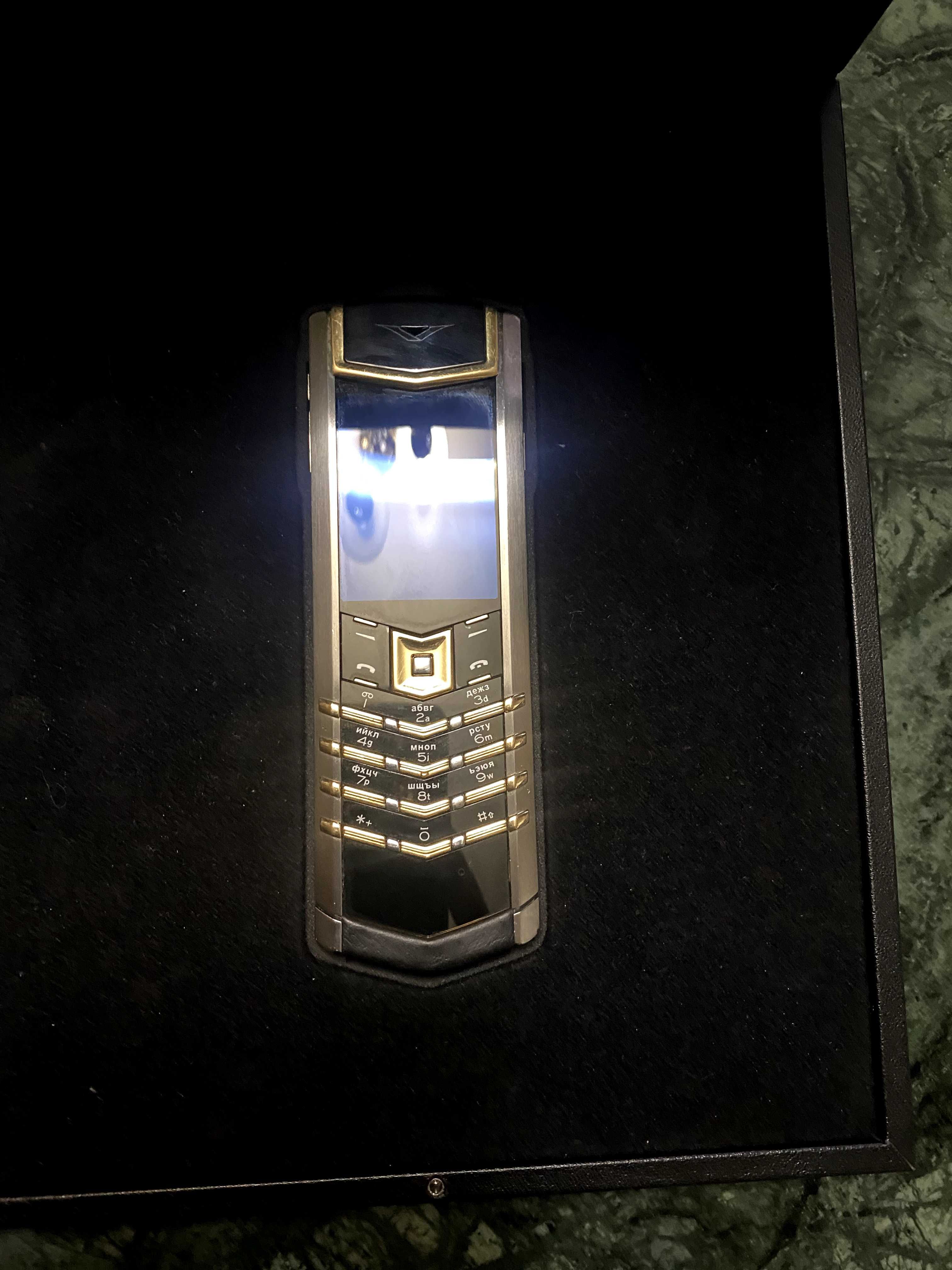 Оригинальный VERTU Signature S Design GOLD Mix Metall 750 Золото
