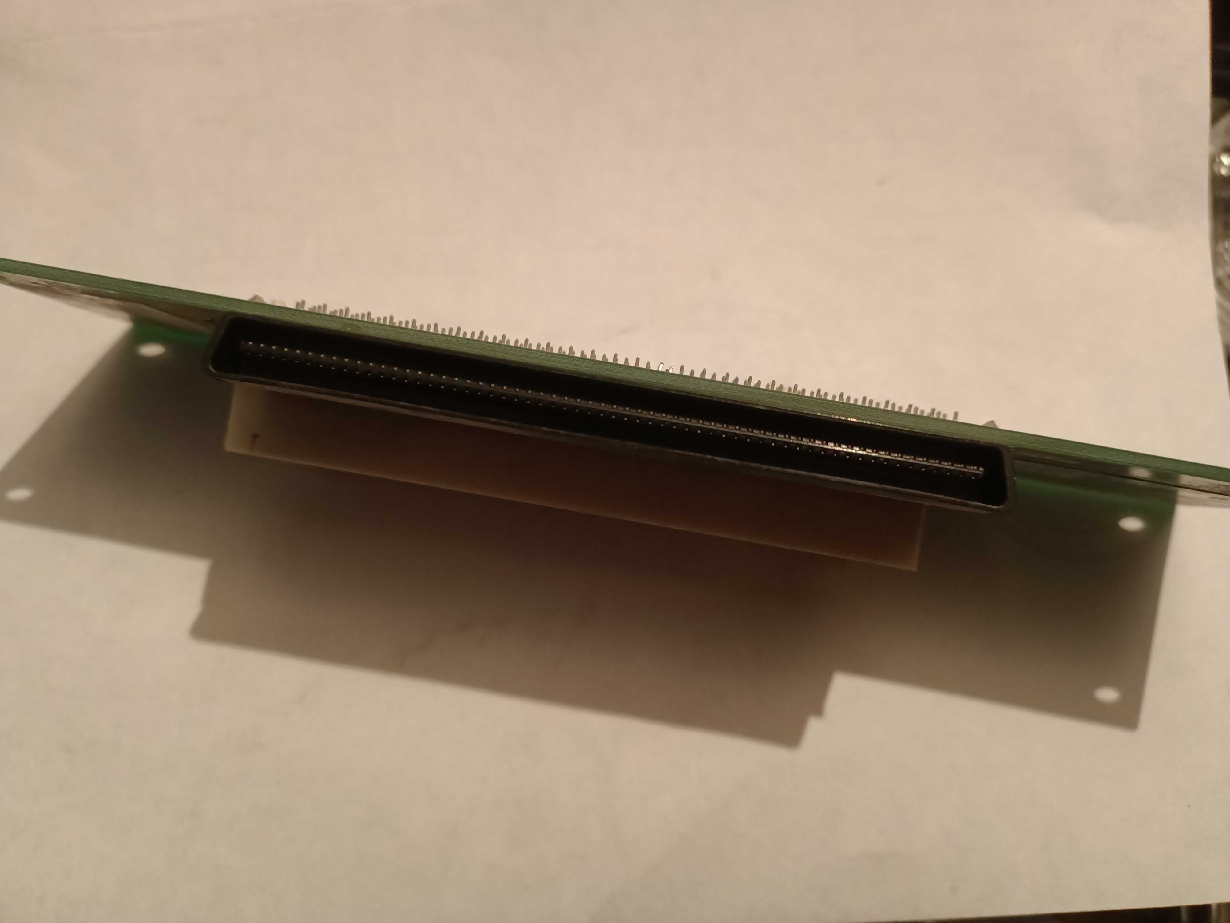 Продам плату "HP" расширения слотов PCI .