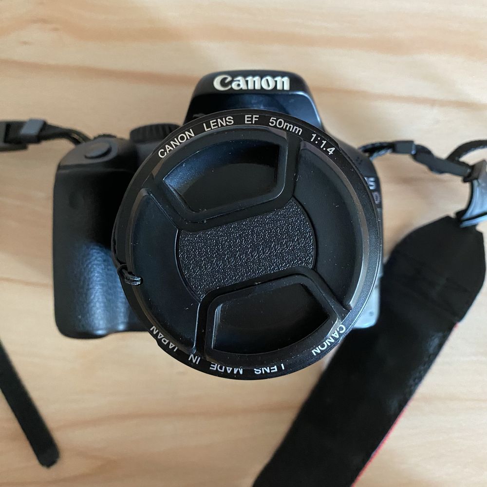 Canon 550D + объектив EF 50mm f/1.4