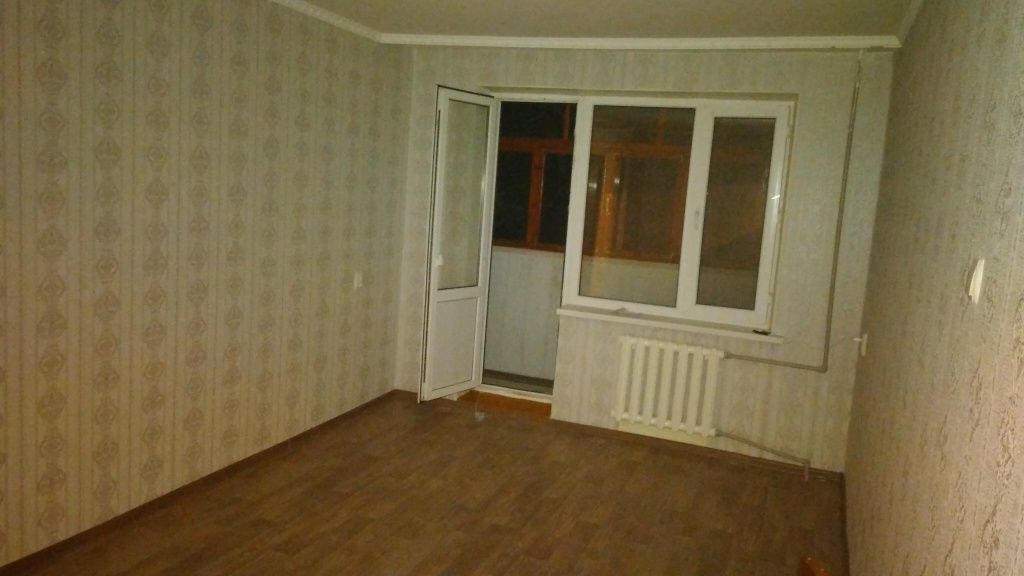 Проедается 2-х комнатная квартира в городе Тараз. Мкр.Самал 24 дом