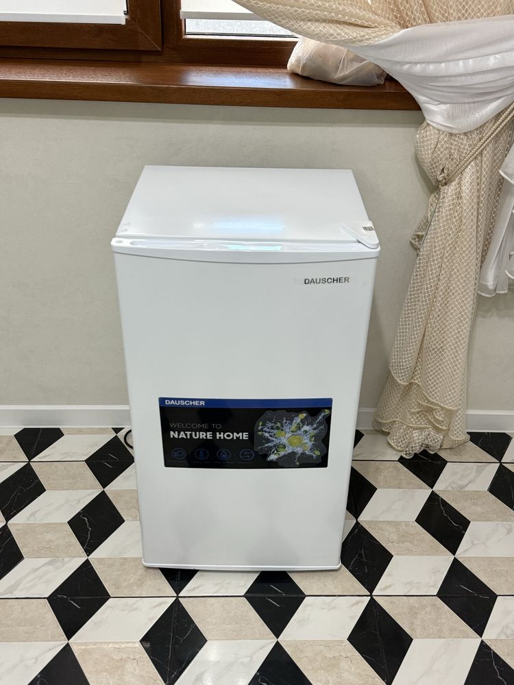 Холодильник DAUSHER