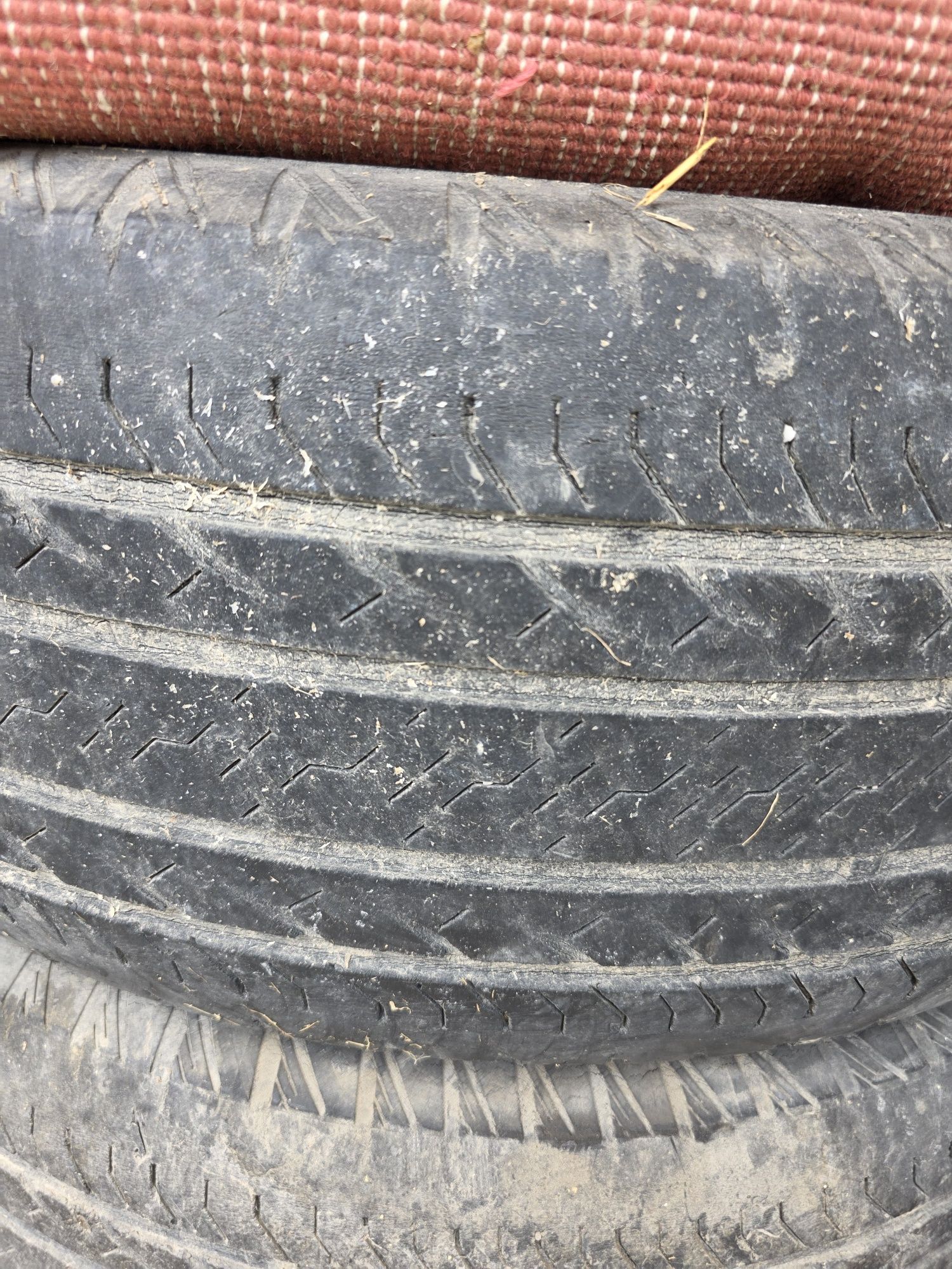 Bridgestone шина комплект 275/70 R16