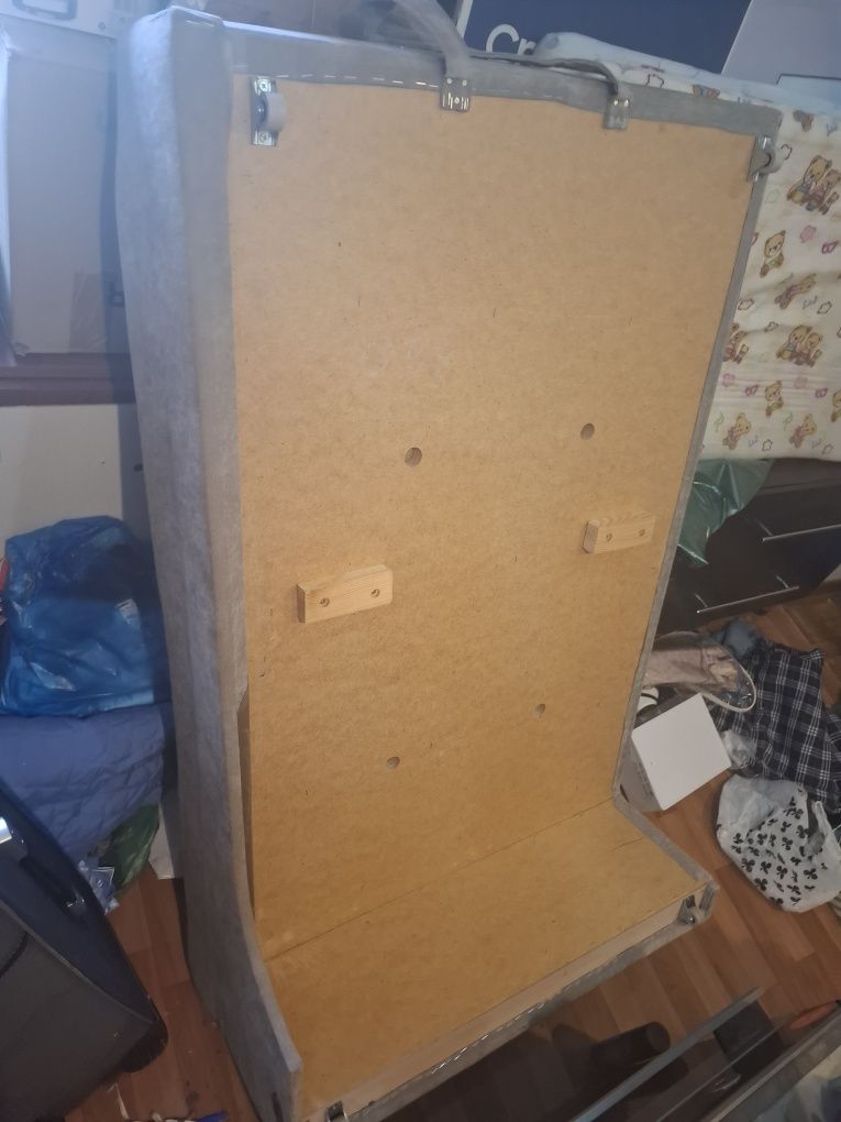 Продам детский диван раскладной